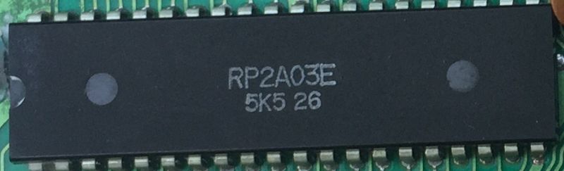 File:CPU=RP2A03E 5K5 26.jpg